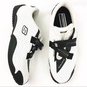 Skechers Bugaloo Women’s Sneaker Size 8.5